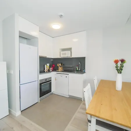 Cubo's Marques With Free Parking Apartment *
