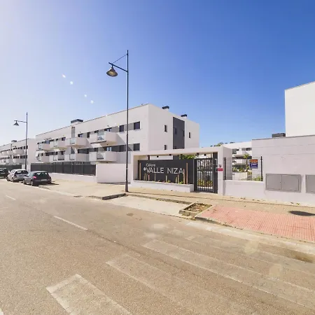 Cubo's Marques With Free Parking