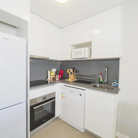 Cubo's Marques With Free Parking Apartment