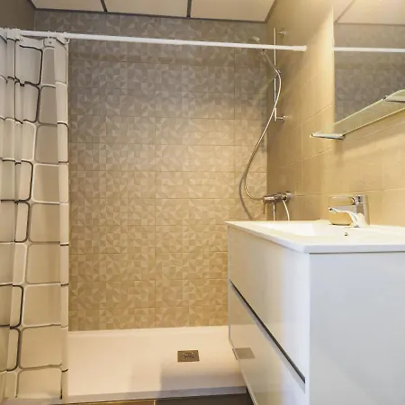 Apartment Cubo's Marques With Free Parking *